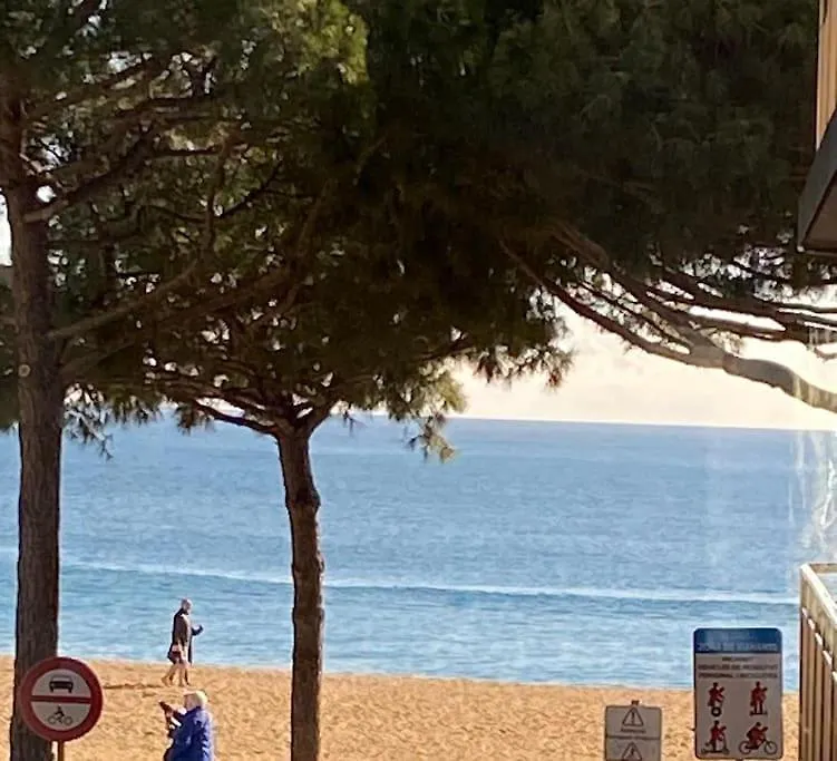 Apartmán Apartamento Primera Linea De Mar En Platja D'Aro